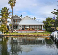 Bancroft Bay Frontage - Accommodation Mermaid Beach