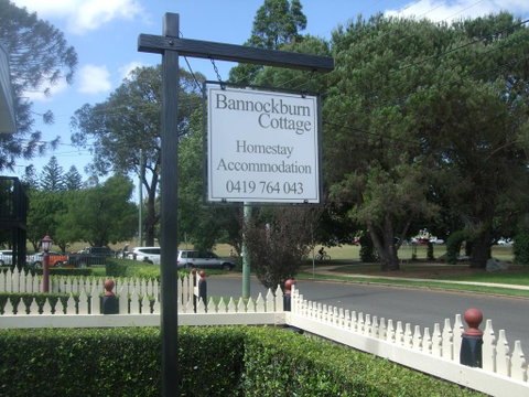 Bannockburn Cottage - Accommodation Mermaid Beach 1