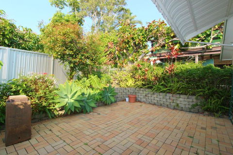 Barefoot, 32 Skyline Crescent, Crescent Head - Accommodation Mermaid Beach 1