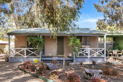 Barossa Country Cottages - Accommodation Mermaid Beach 2