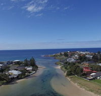 Barrack Point Holidays - Accommodation Mermaid Beach