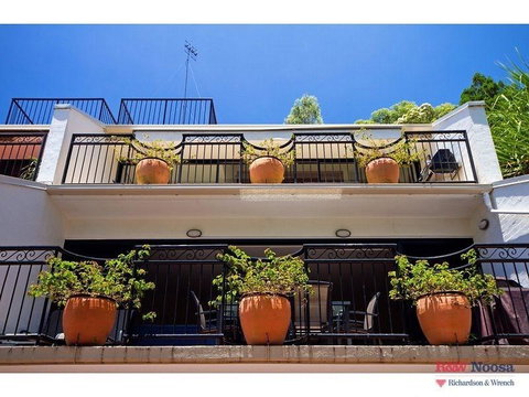 Bayona U4 - Accommodation Mermaid Beach 0