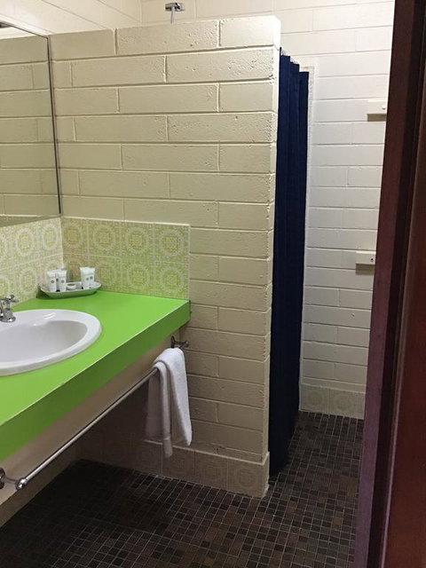 Bayview Motel - Accommodation Mermaid Beach 3