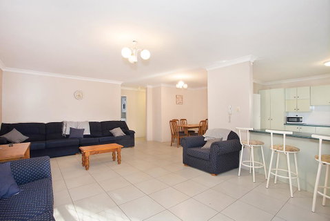 Bayview, Unit 6 - The Entrance, NSW - Accommodation Mermaid Beach 2