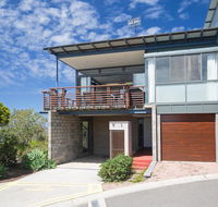 Beach View At One Mile' 8/26 One Mile Close - infinity complex pool  WIFI - Accommodation Mermaid Beach