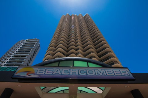 Beachcomber Resort - Official - Accommodation Mermaid Beach 3