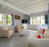 Beachfront 6 25 Willow Street - Accommodation Mermaid Beach