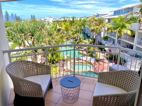 Resort Queen Studio At Alex Beach Resort - Accommodation Mermaid Beach 0