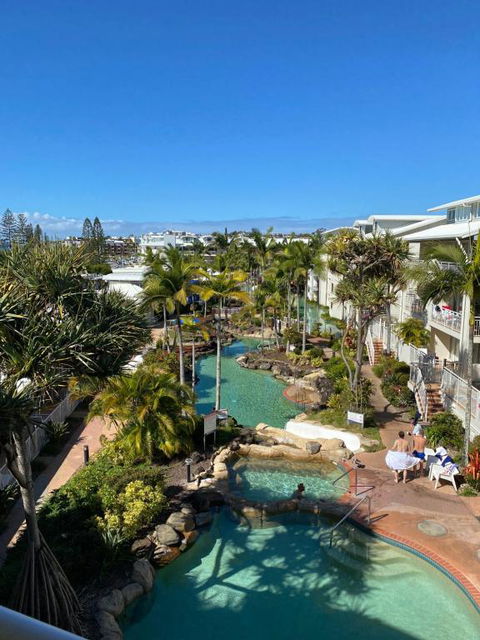 Resort Queen Studio At Alex Beach Resort - Accommodation Mermaid Beach 2