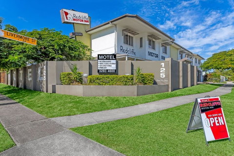 Redcliffe Motor Inn - Accommodation Mermaid Beach 0