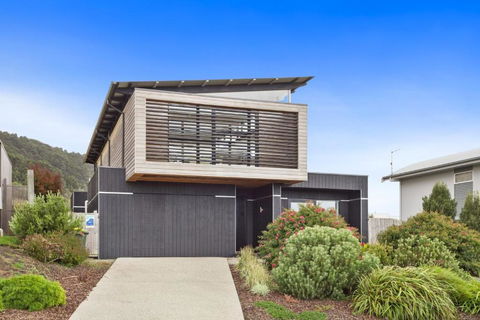 Red Salt - Accommodation Mermaid Beach 1