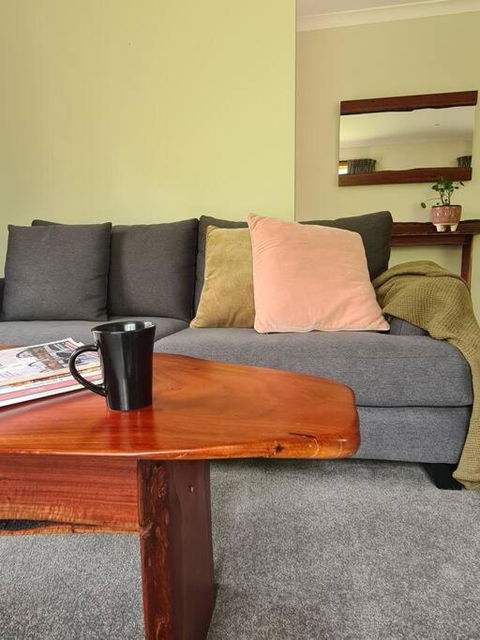 REDGUM RETREAT BRIGHT - Luxury Spa Villa - Accommodation Mermaid Beach 3