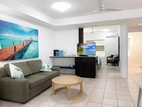 REEF RETREAT APARTMENTS PALM COVE Unit 12 - Accommodation Mermaid Beach 0