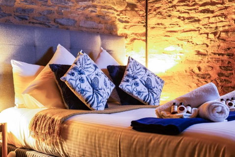 Reillys Wines Heritage Cottages - Accommodation Mermaid Beach 0