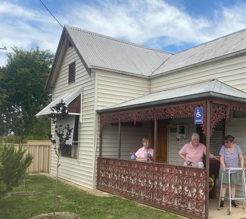 Relaxing On Vale B & B - Accommodation Mermaid Beach 1