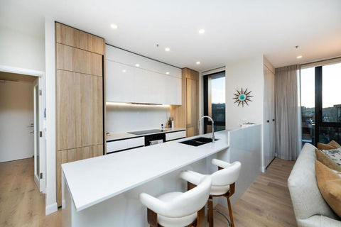 Renai 27 - 2 Bedroom Apt In Manuka - Accommodation Mermaid Beach 2