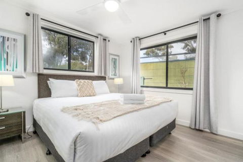 Renovated Townhouse Close To The CBD And Schools - Accommodation Mermaid Beach 0