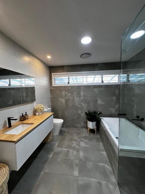 Retreat On Fig Street - Accommodation Mermaid Beach 2