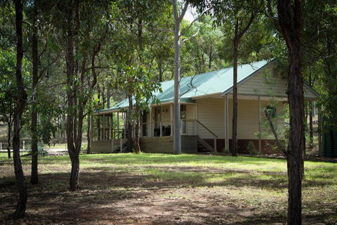 RidgeView - Accommodation Mermaid Beach 1