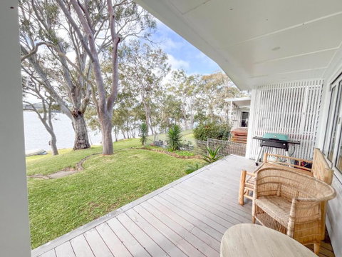 Riva House - Accommodation Mermaid Beach 2