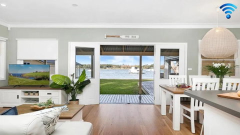 River Shack - Accommodation Mermaid Beach 0