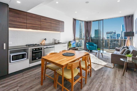 River-View Unit With Rooftop Pool Near Museums - Accommodation Mermaid Beach 1