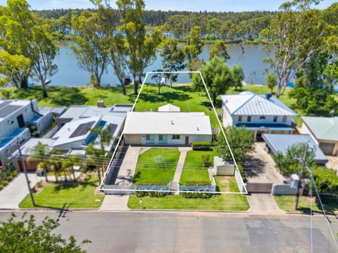 River Views - Accommodation Mermaid Beach 2