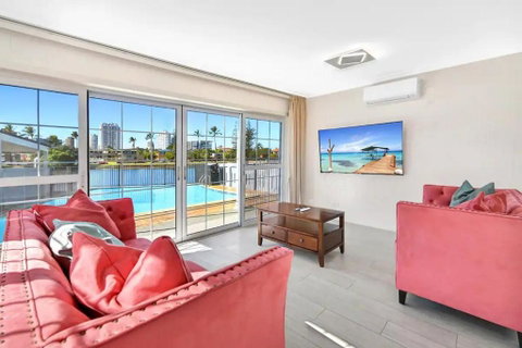 Riverside 3 Bedroom House In Surfers Paradise - Accommodation Mermaid Beach 3