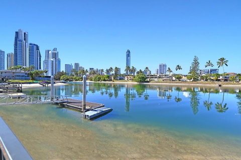 Riverside 4 Bedroom House Unit In Surfers Paradise - Accommodation Mermaid Beach 1