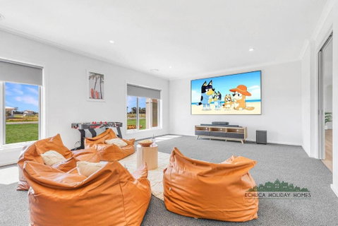 Riverside Meadows - Accommodation Mermaid Beach 1