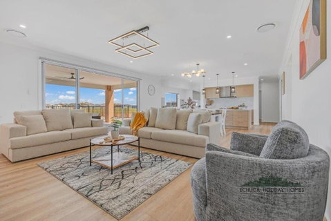 Riverside Meadows - Accommodation Mermaid Beach 2