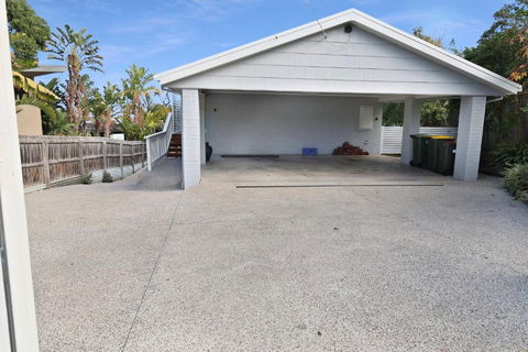 Riverview Retreat By Host On The Coast - Accommodation Mermaid Beach 3