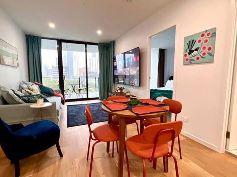 Romantic Apartment In Surfers - Accommodation Mermaid Beach 1