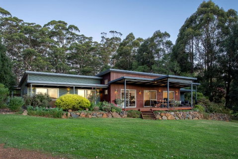 Roo Corner I Private Properties - Accommodation Mermaid Beach 1