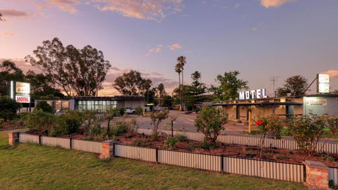 Rose City Motor Inn - Accommodation Mermaid Beach 0