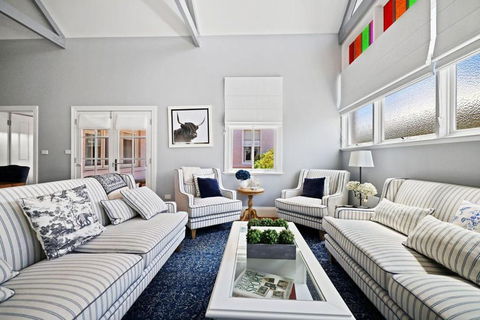 RoseBerne Cottage - Accommodation Mermaid Beach 2