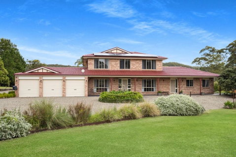 Roxy - A Secluded Luxury Estate Near Berry, Where Serenity Meets Family Comfort - Accommodation Mermaid Beach 1