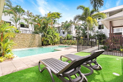 Royal Pavillions City Escape - Accommodation Mermaid Beach 1