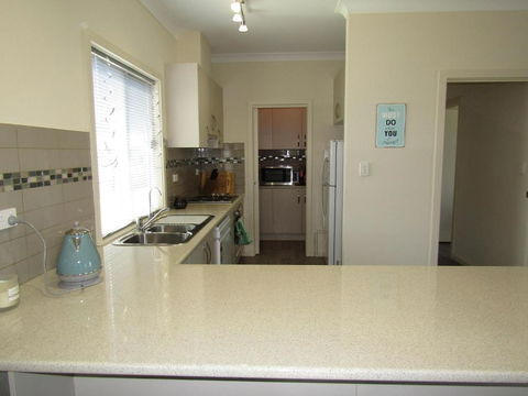 Royston Retreat - Accommodation Mermaid Beach 1
