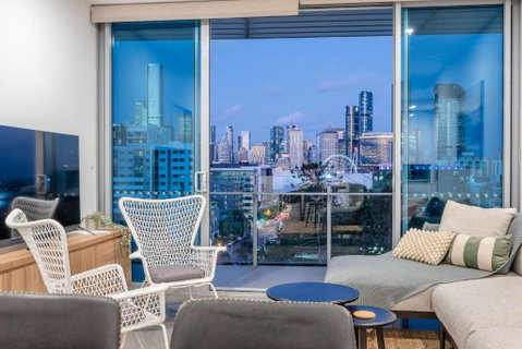 Russell St. Retreat Near Brisbane Convention Centre - Accommodation Mermaid Beach 0
