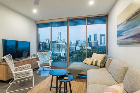Russell St. Retreat Near Brisbane Convention Centre - Accommodation Mermaid Beach 3