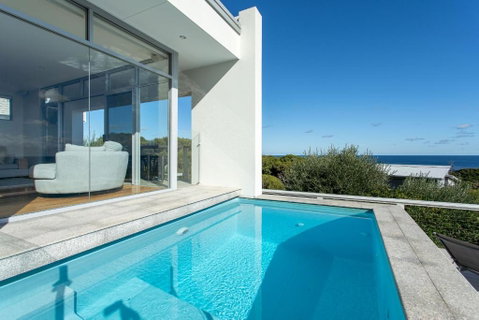 Salty Kiss I Private Properties - Accommodation Mermaid Beach 2