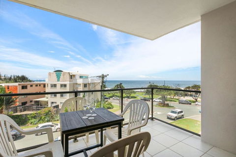 San Clemente Unit 4 24 Orvieto Terrace - Accommodation Mermaid Beach 3