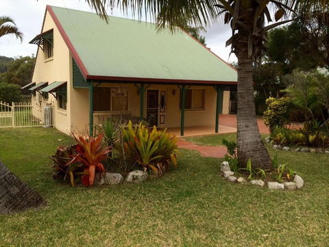 Sand Piper Cottage Rainbow Beach - Accommodation Mermaid Beach 0