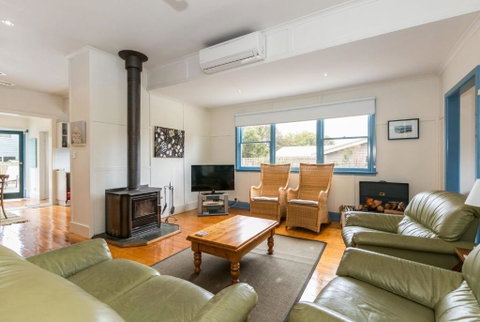 Sand Surf And Sunshine - Accommodation Mermaid Beach 2