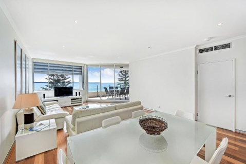 Sandcastle Apartments - Accommodation Mermaid Beach 3