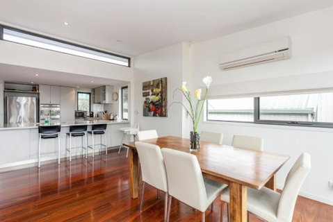 Sandy Beach One - Accommodation Mermaid Beach 1