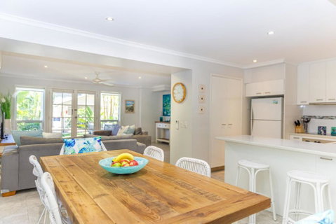 Sandy Beach Resort - Accommodation Mermaid Beach 1