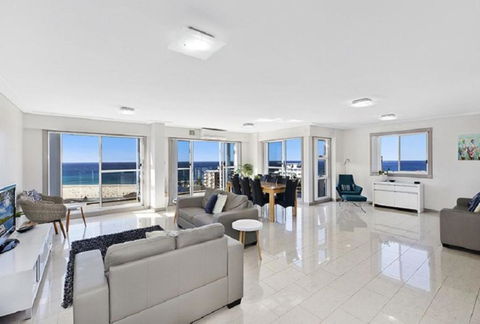 Sandy Cove Apartment The Entrance 31 - Accommodation Mermaid Beach 3