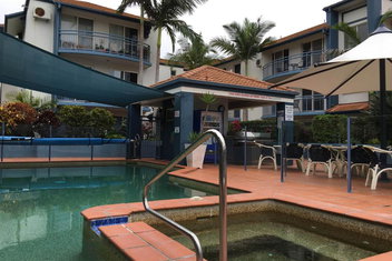 Santana Resort Surfers Paradise with Accommodation Mermaid Beach